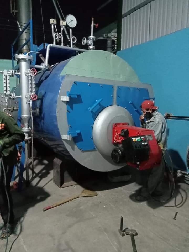 Tầm quan trọng của đồng hồ áp suất hơi nóng trong hệ thống công nghiệp